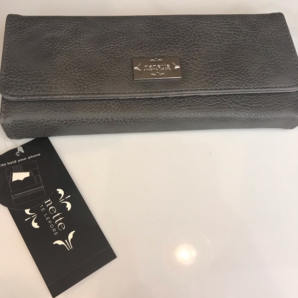 NANETTE LEPORE PEWTER PEBBLE WALLET NEW - Picture 5 of 8